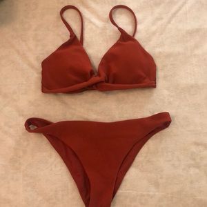 Lululemon ribbed rusty orange bikini!